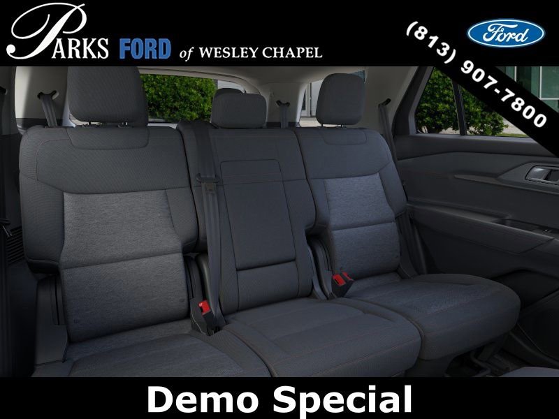 New 2026 Ford Explorer Active RWD image 11