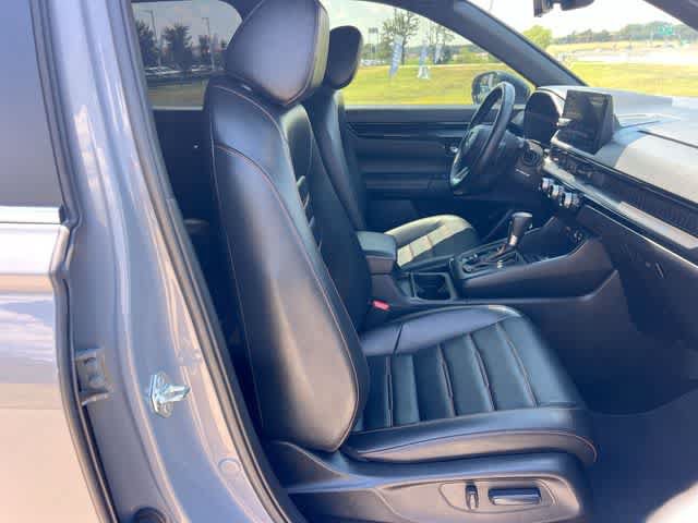 Used 2025 Honda CR-V Sport Touring image 12