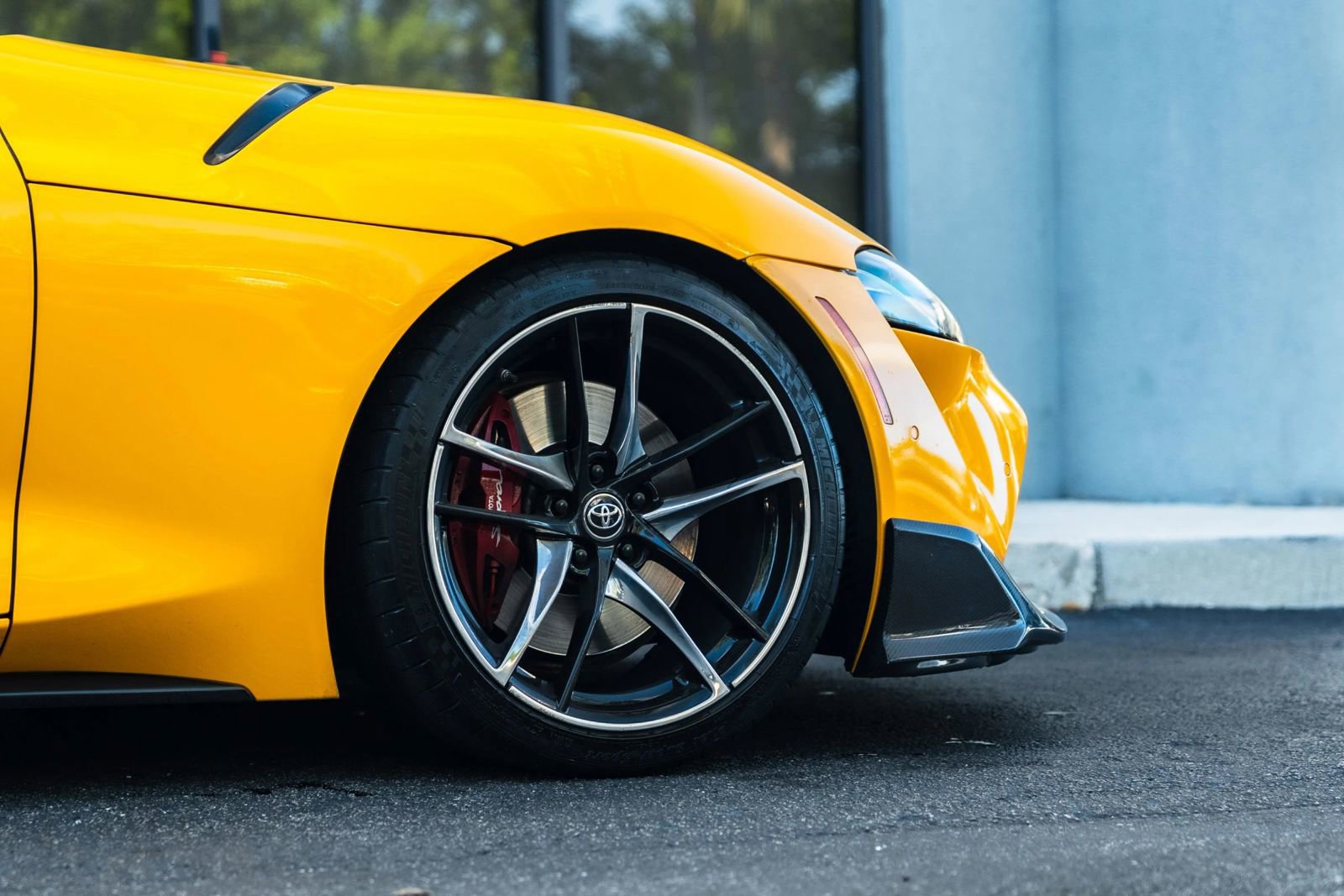 Used 2021 Toyota Supra Premium w/ Driver Assist Package image 7