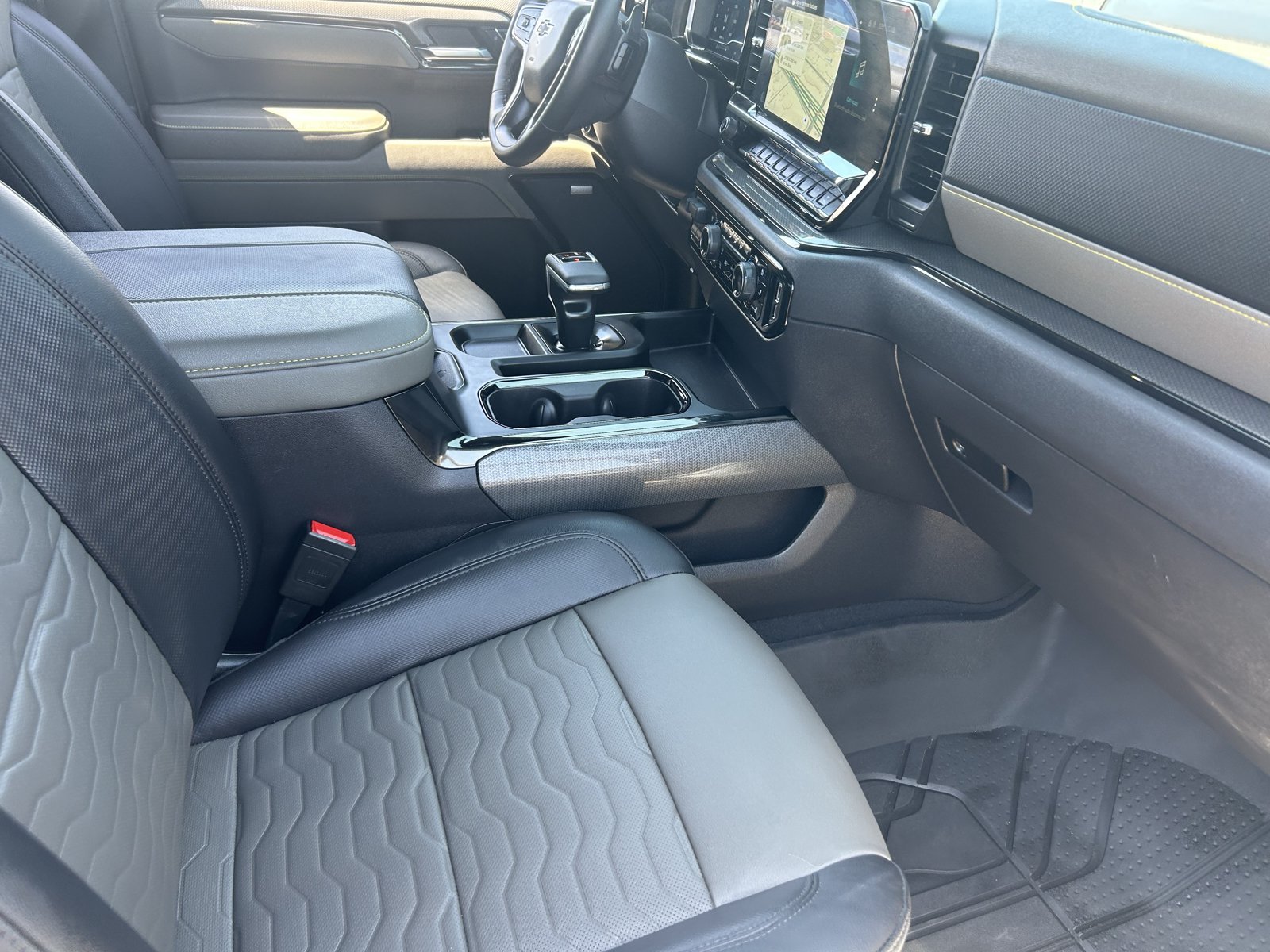 Certified 2025 Chevrolet Silverado 1500 ZR2 w/ Technology Package AWD/4WD image 11