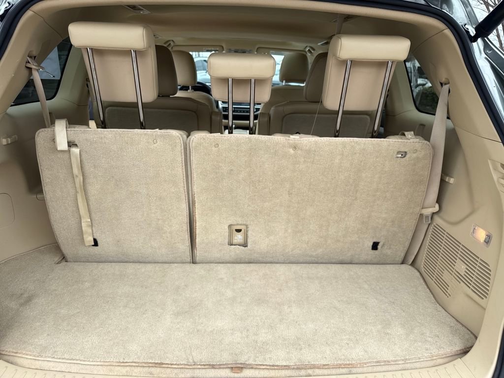 Used 2019 Toyota Highlander XLE image 24