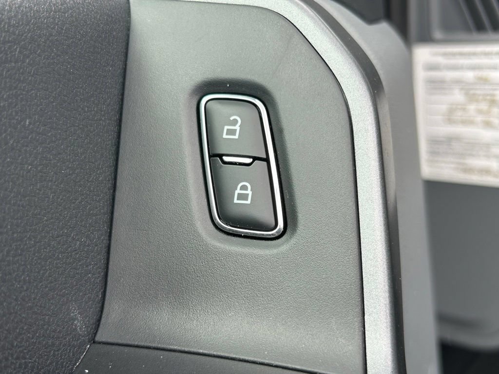 Used 2025 Ford F350 XLT AWD/4WD image 19