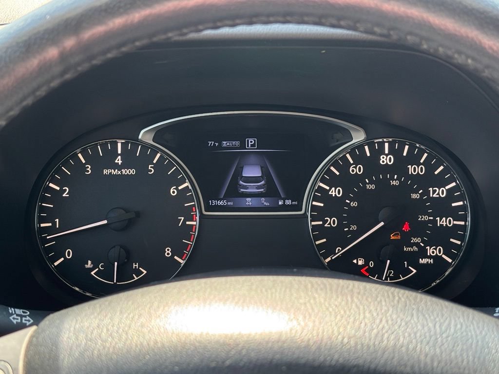 Used 2019 Nissan Pathfinder Platinum AWD/4WD image 31