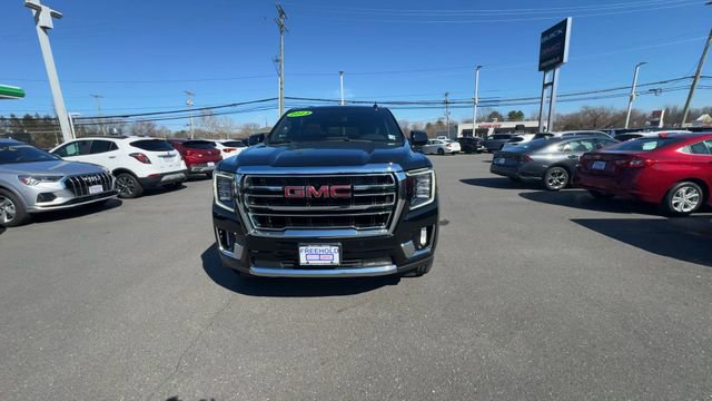 Used 2023 GMC Yukon SLT image 3