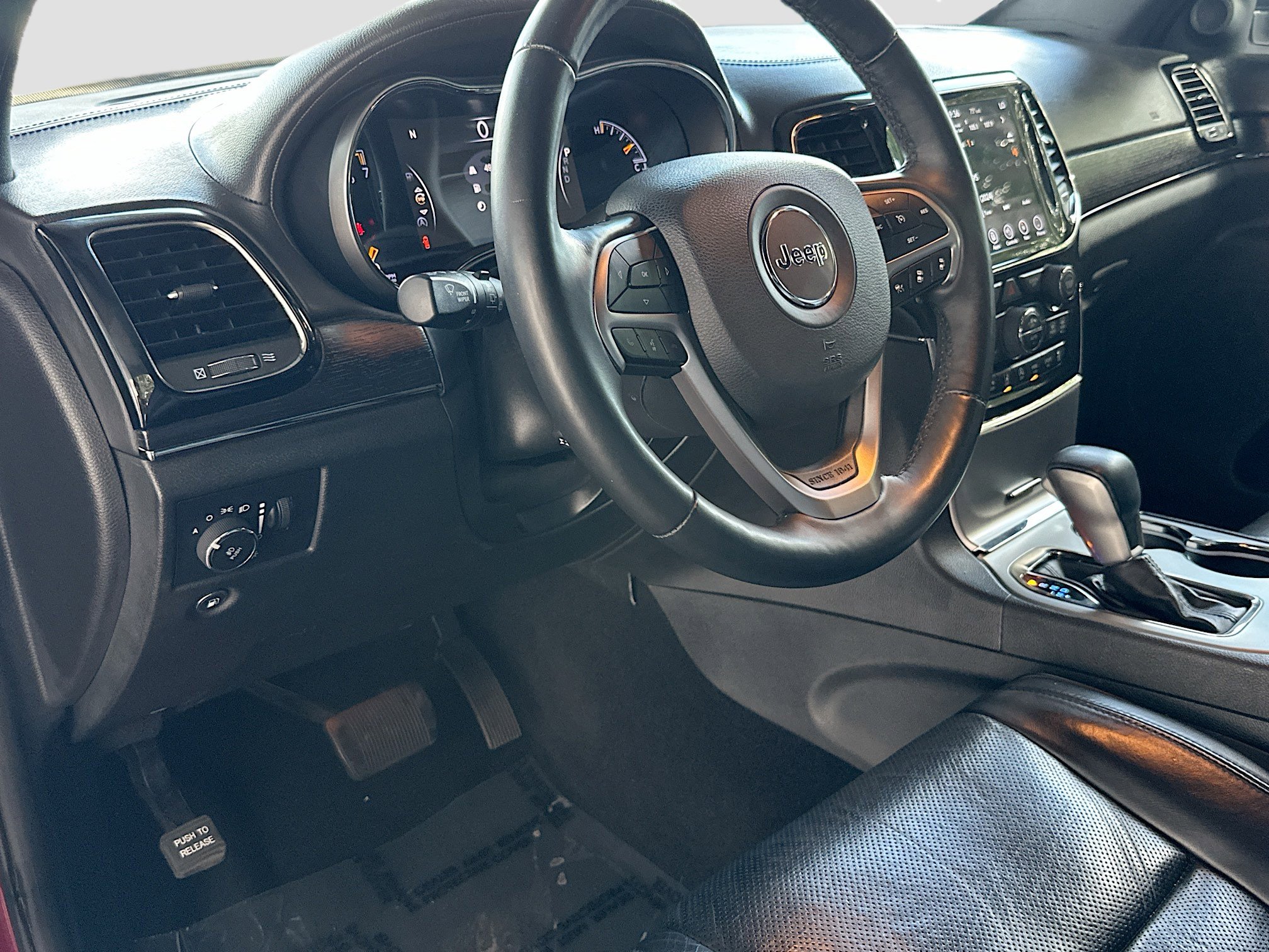 Used 2019 Jeep Grand Cherokee High Altitude image 9