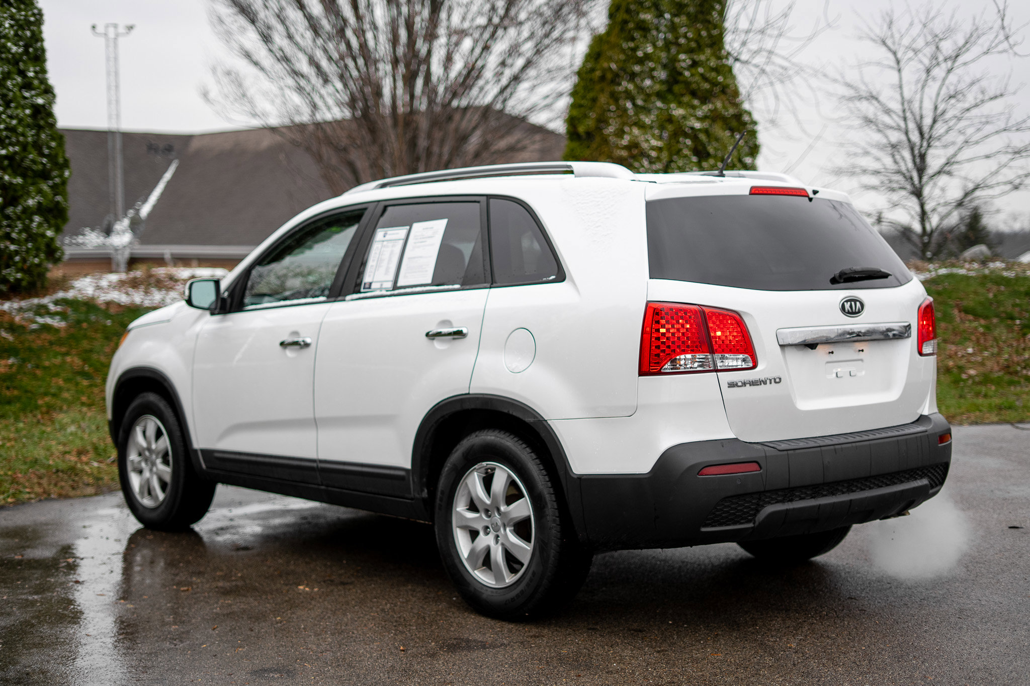 Used 2012 Kia Sorento LX w/ Convenience Pkg image 7