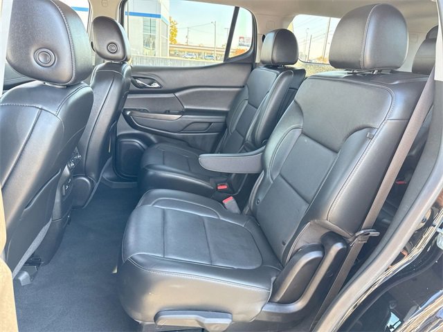 Used 2023 GMC Acadia SLT image 22