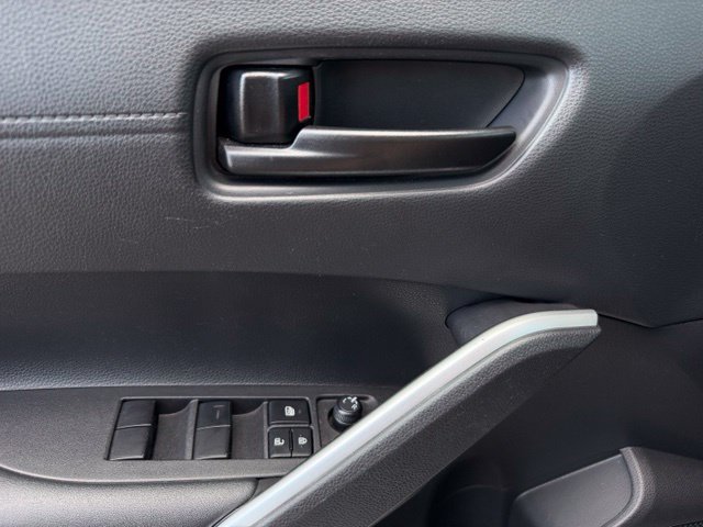 Used 2023 Toyota Corolla Cross LE FWD image 17