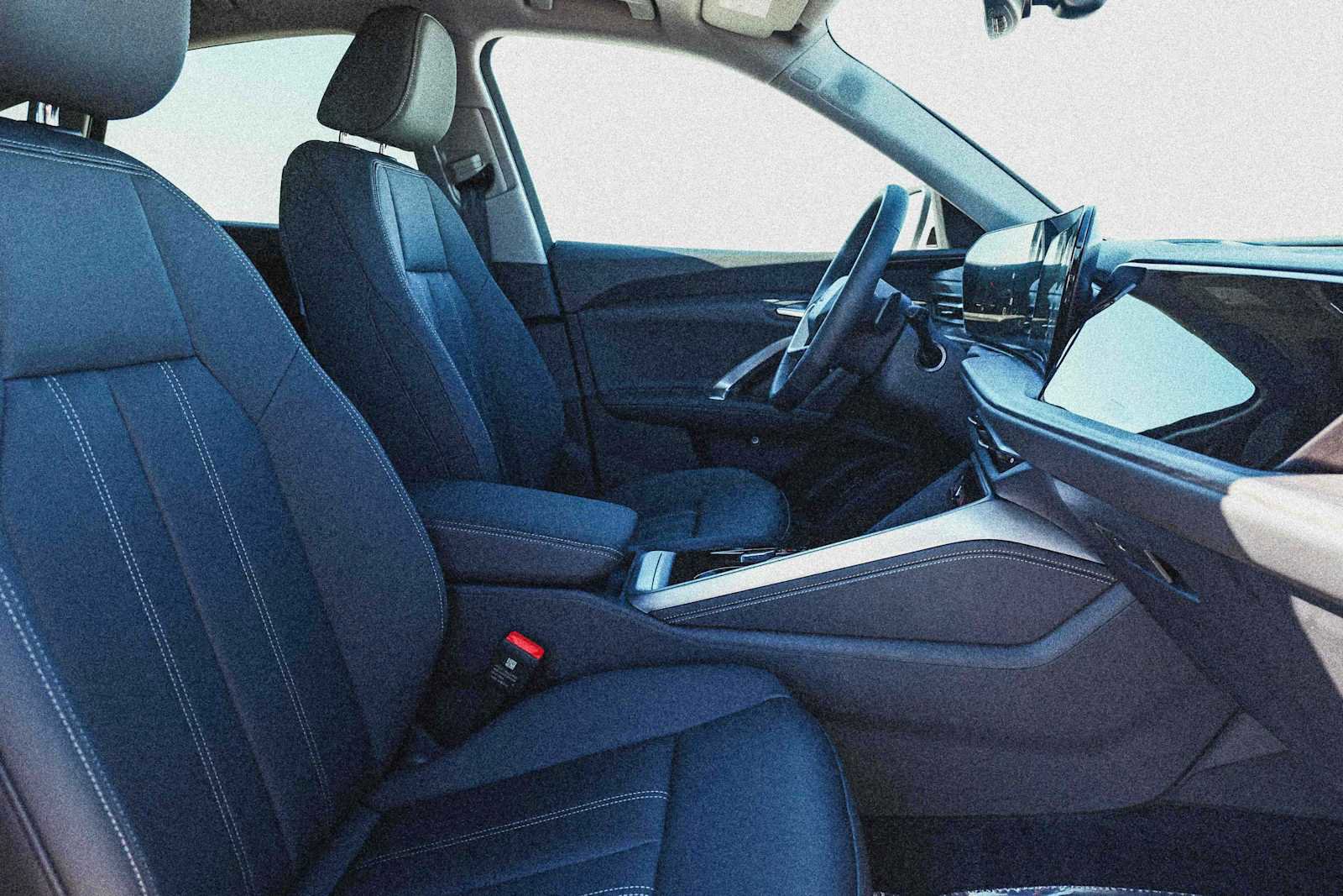 New 2025 Audi Q5 Premium Plus image 18