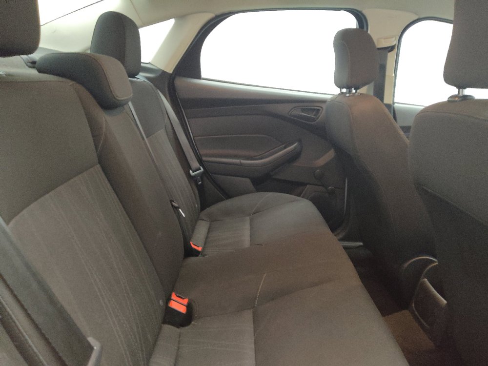 Used 2017 Ford Focus S FWD image 19
