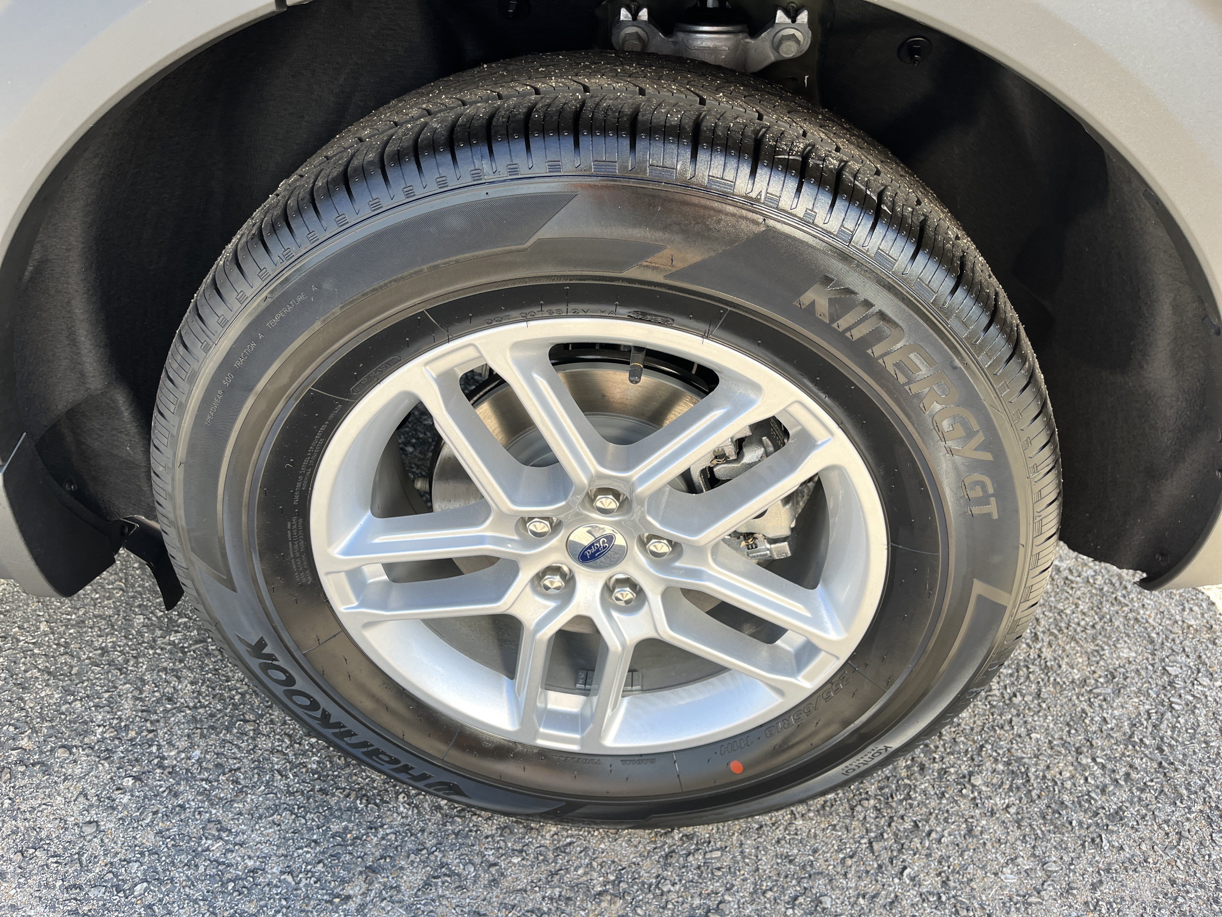 New 2027 Ford Explorer Active w/ Active Comfort Package RWD image 4