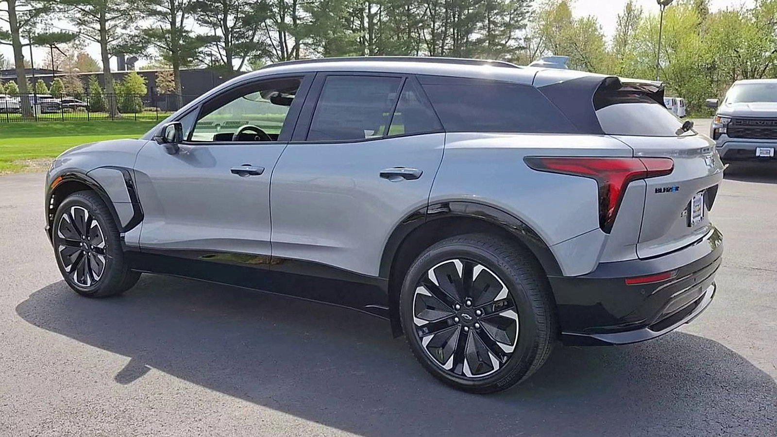 New 2025 Chevrolet Blazer EV RS image 6