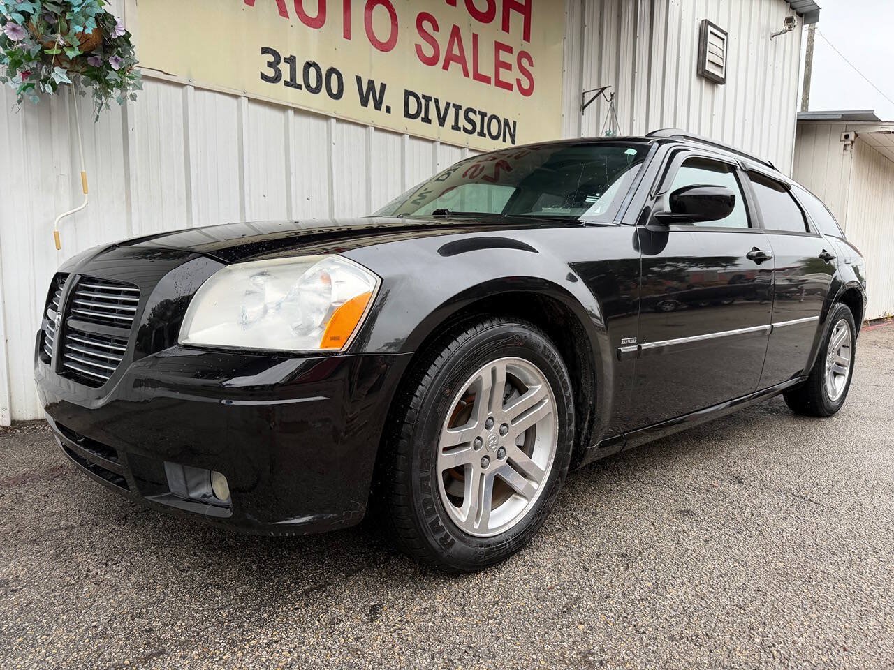 Used 2005 Dodge Magnum R/T w/ Convenience Group II RWD image 10