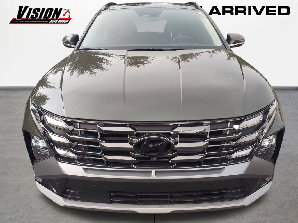 Used 2025 Hyundai Tucson Limited AWD/4WD image 8