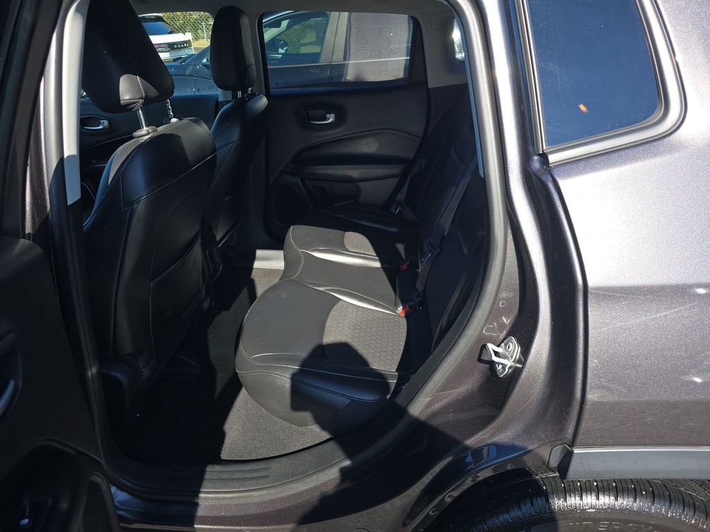 Used 2019 Jeep Compass Altitude image 8