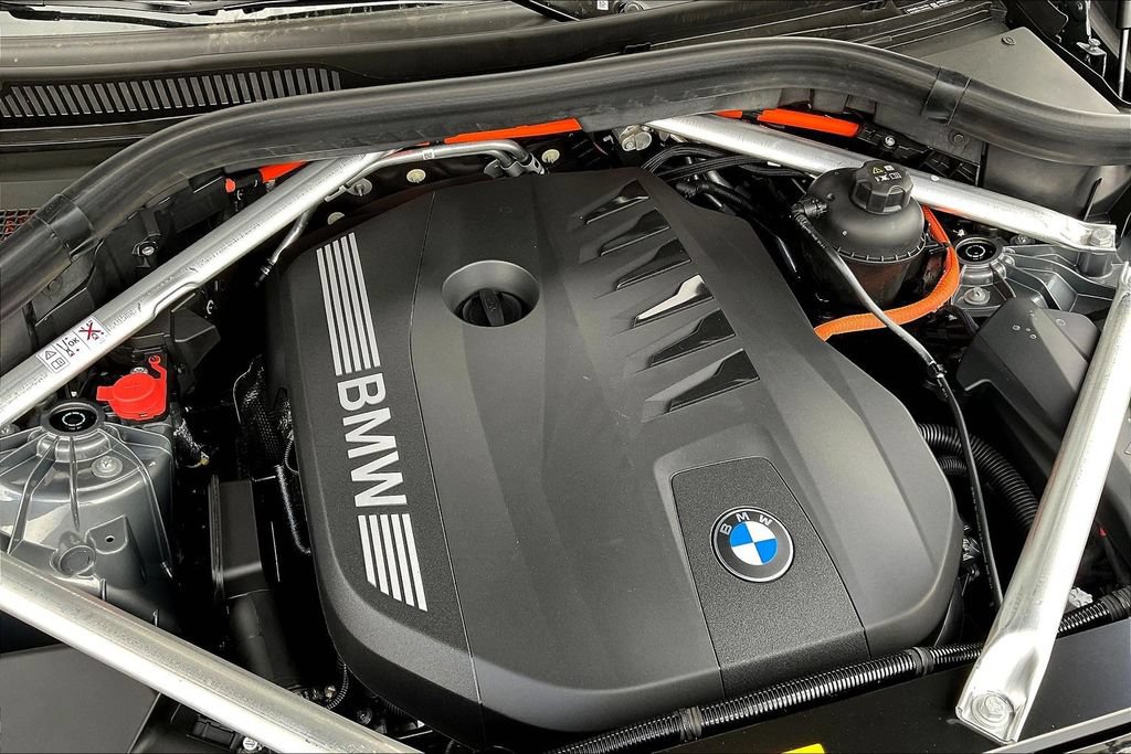 New 2026 BMW X5 xDrive50e w/ Executive Package AWD/4WD image 30