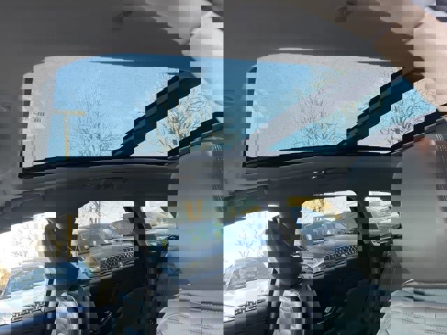 Used 2025 Lincoln Corsair Grand Touring image 41