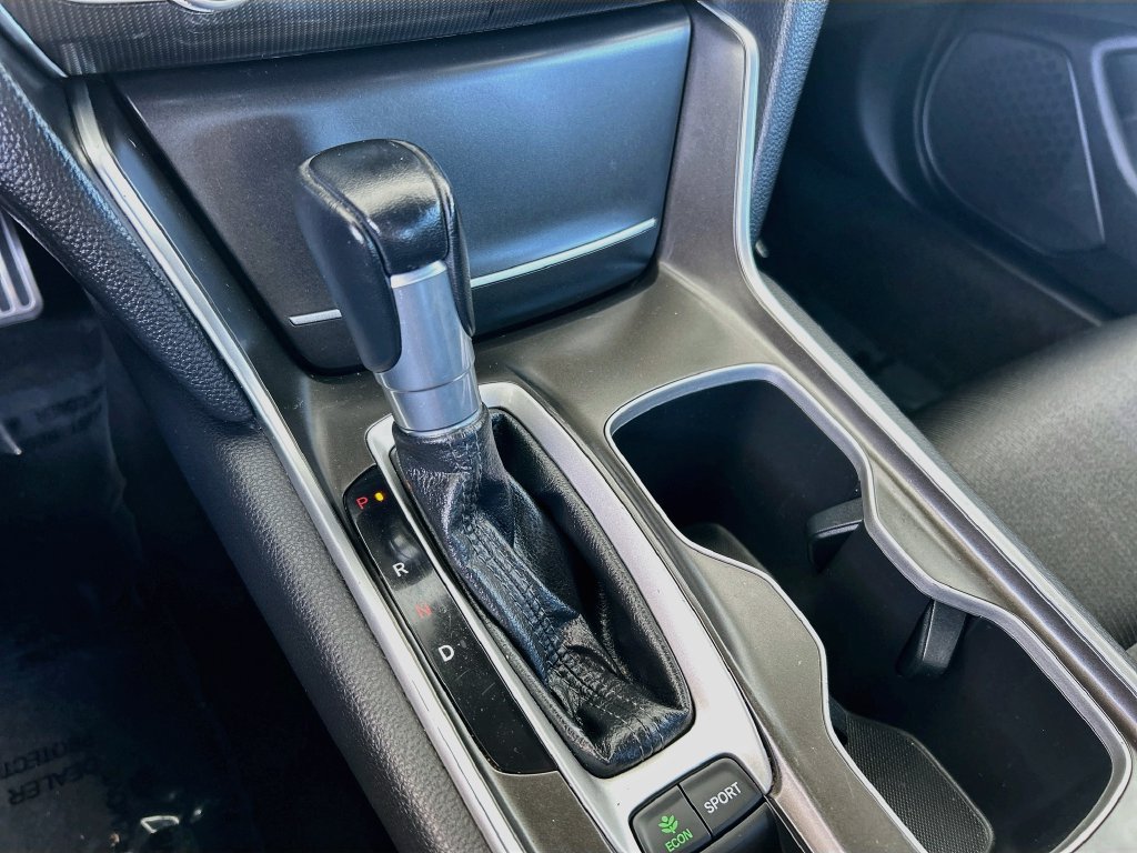 Used 2019 Honda Accord Sport image 16