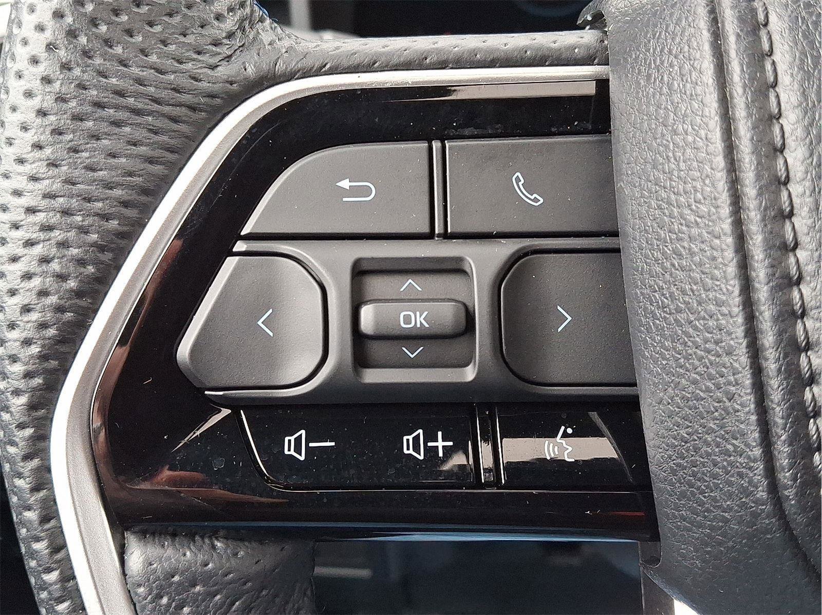 Used 2024 Toyota Sequoia Platinum image 22