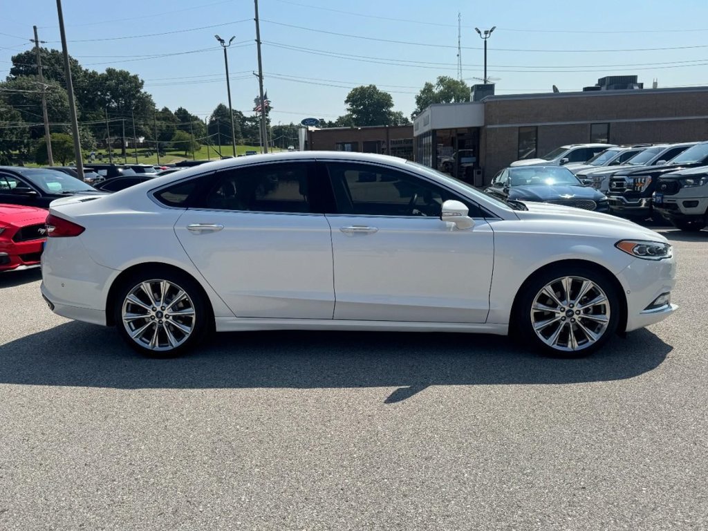Used 2018 Ford Fusion Platinum FWD image 2