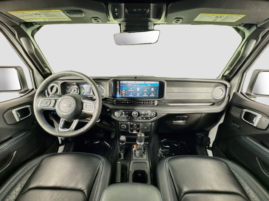 Used 2024 Jeep Wrangler High Altitude AWD/4WD image 17