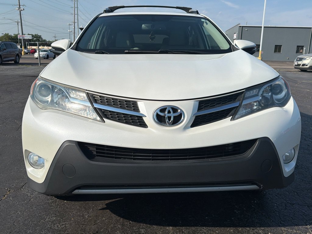 Used 2014 Toyota RAV4 Limited AWD/4WD image 2
