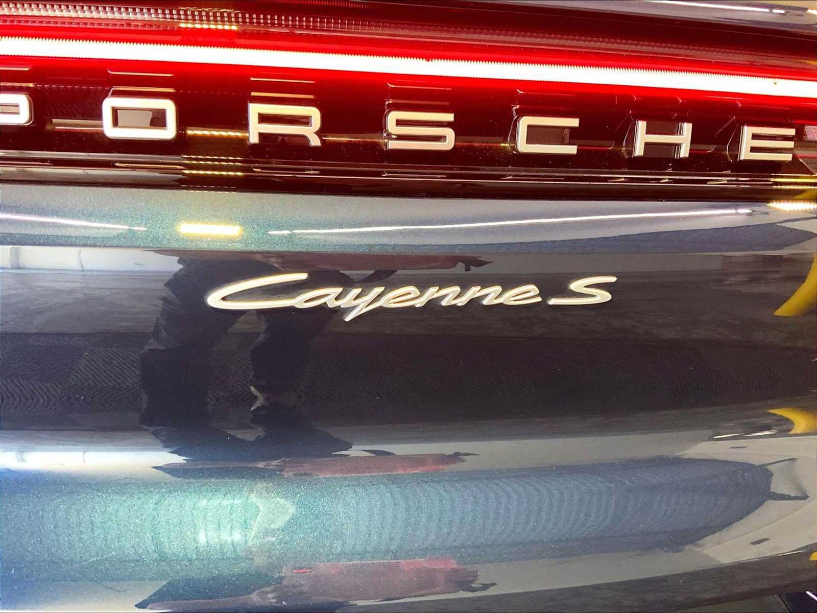 Used 2026 Porsche Cayenne S AWD/4WD image 35