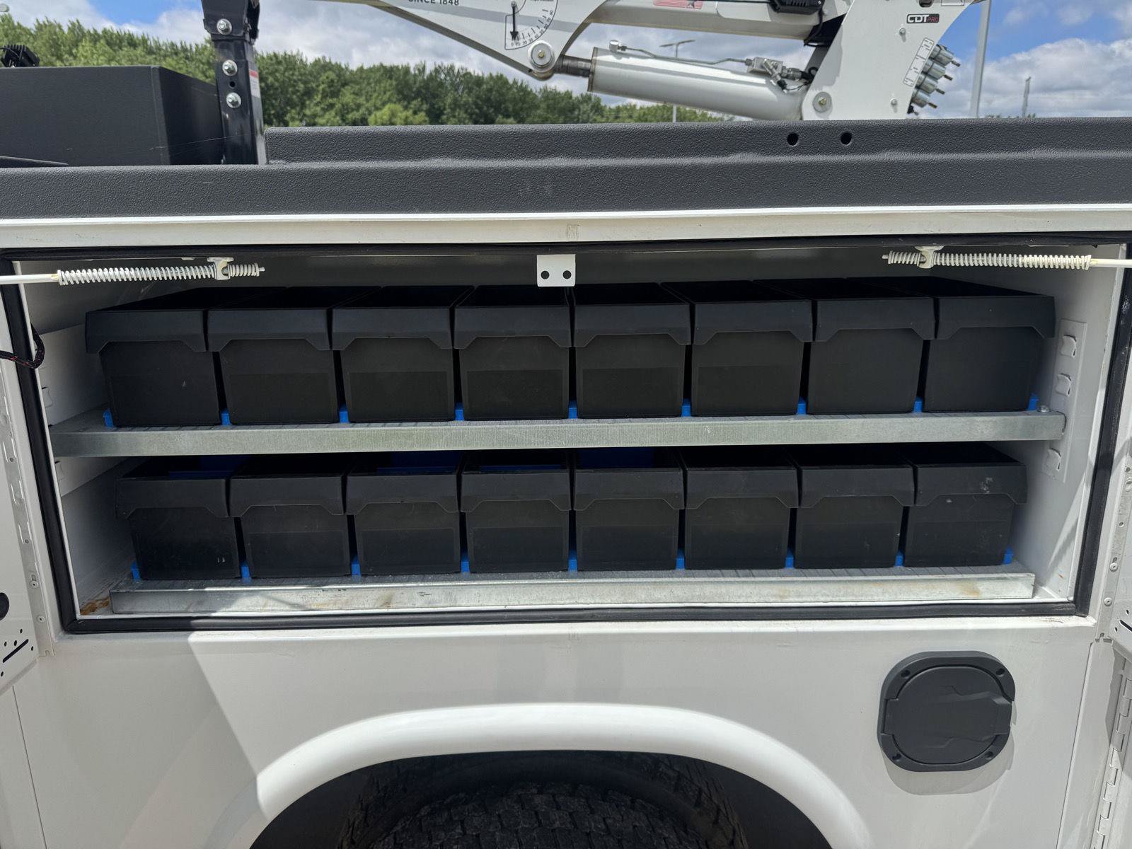 Used 2025 Ford F550 4x4 SuperCab Super Duty image 13