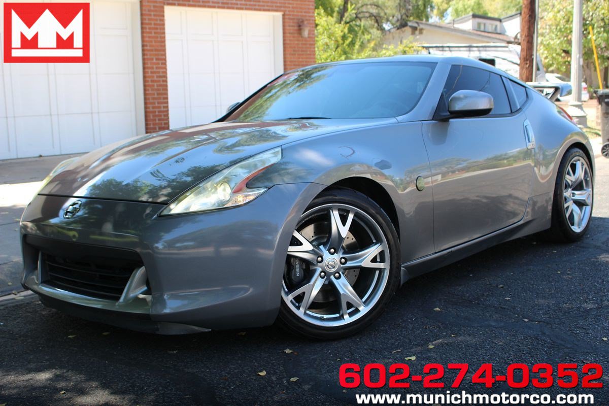 Used 2010 Nissan 370Z Touring w/ Sport Pkg