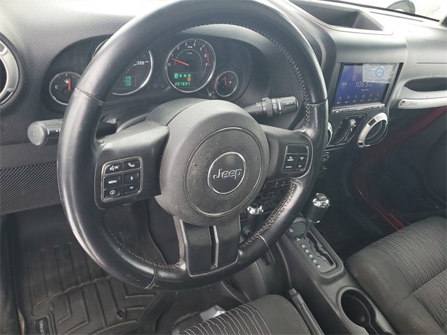 Used 2011 Jeep Wrangler Unlimited Sahara w/ Connectivity Group image 12