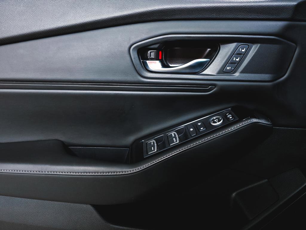 Used 2023 Honda Accord Touring image 16