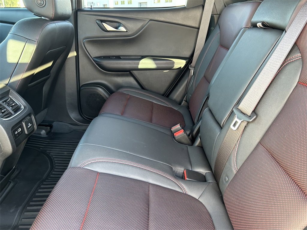Used 2022 Chevrolet Blazer RS w/ Enhanced Convenience Package image 15