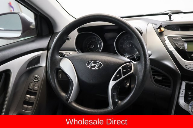 Used 2012 Hyundai Elantra GLS FWD image 13