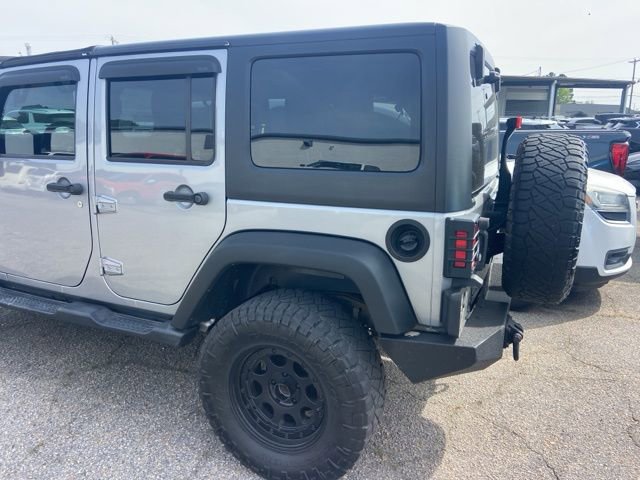 Used 2017 Jeep Wrangler Unlimited Sport image 7