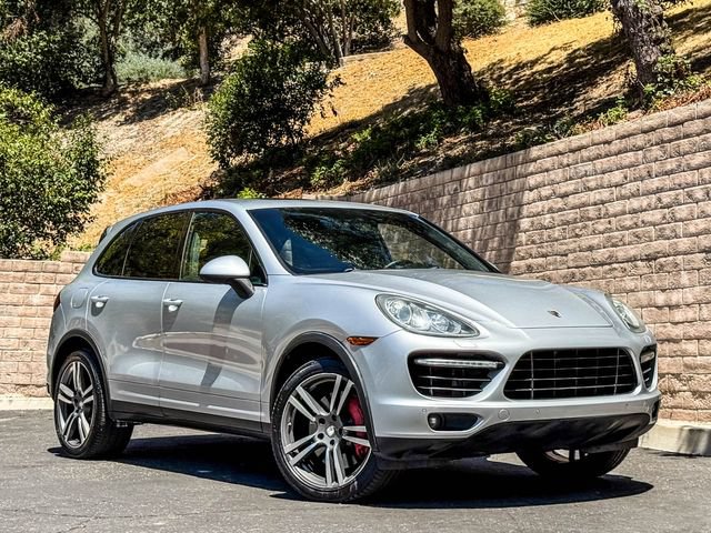 Used 2011 Porsche Cayenne Turbo AWD/4WD image 13