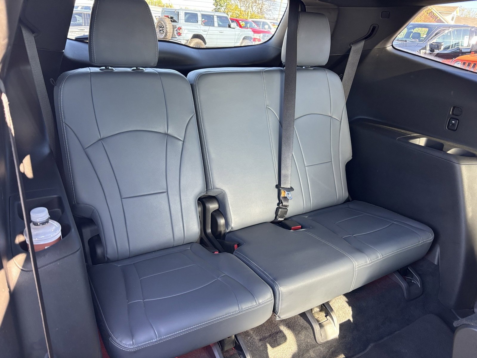 Used 2022 Buick Enclave Essence w/ LPO, Cargo Package image 21