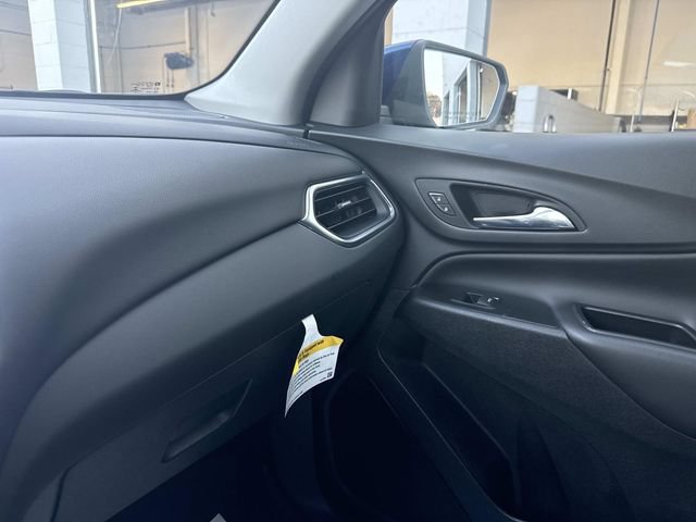 Used 2022 Chevrolet Equinox LT AWD/4WD image 45