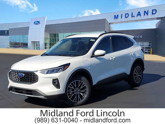 New 2026 Ford Escape SE w/ Class II Trailer Tow Package