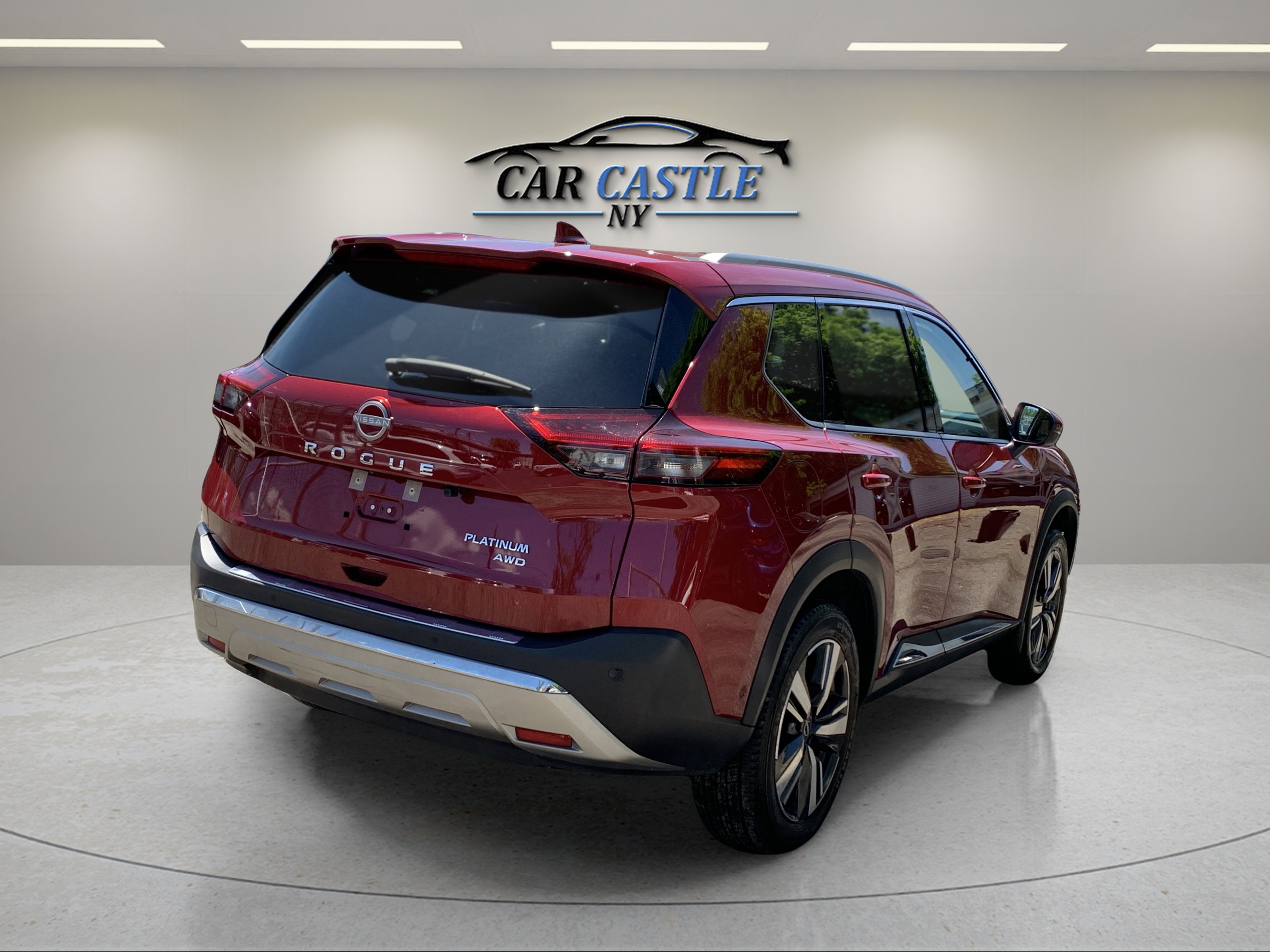 Used 2023 Nissan Rogue Platinum image 8