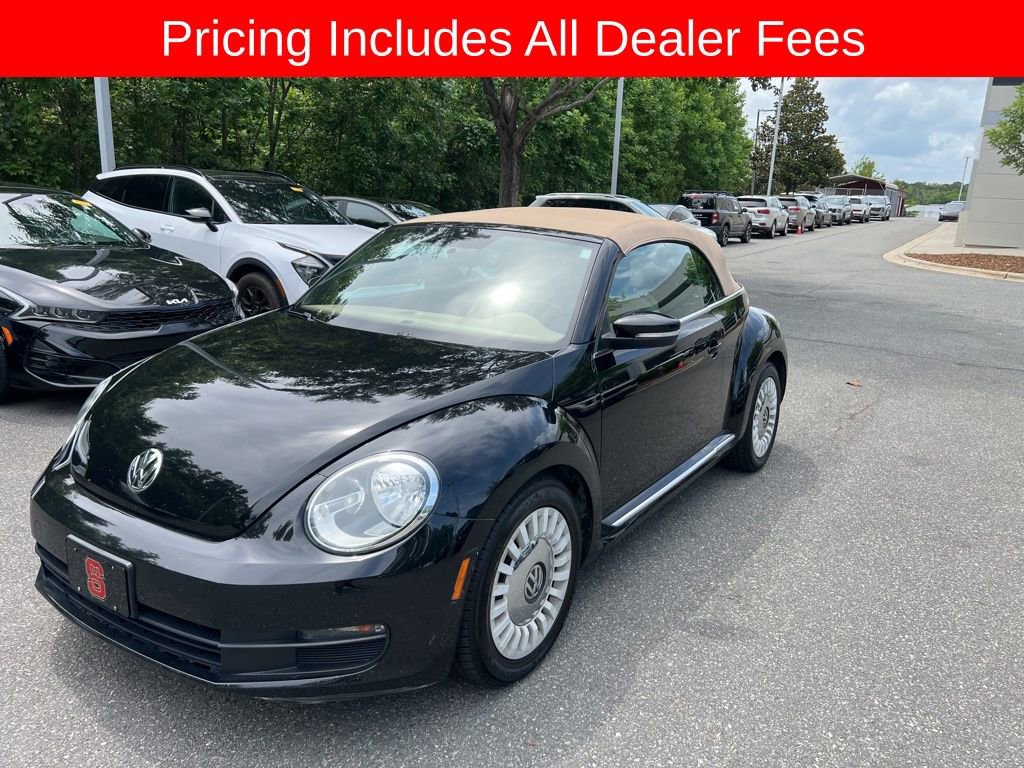 Used 2013 Volkswagen Beetle 2.5 FWD image 3
