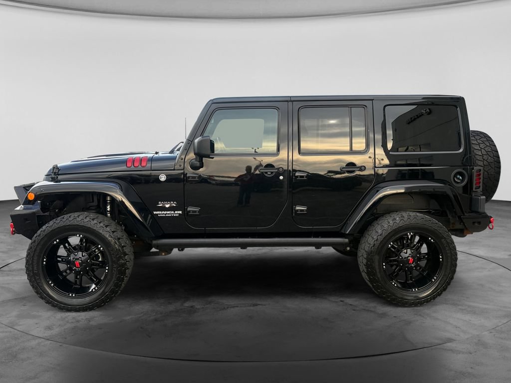 Used 2017 Jeep Wrangler Unlimited Sahara w/ Dual Top Group AWD/4WD image 5
