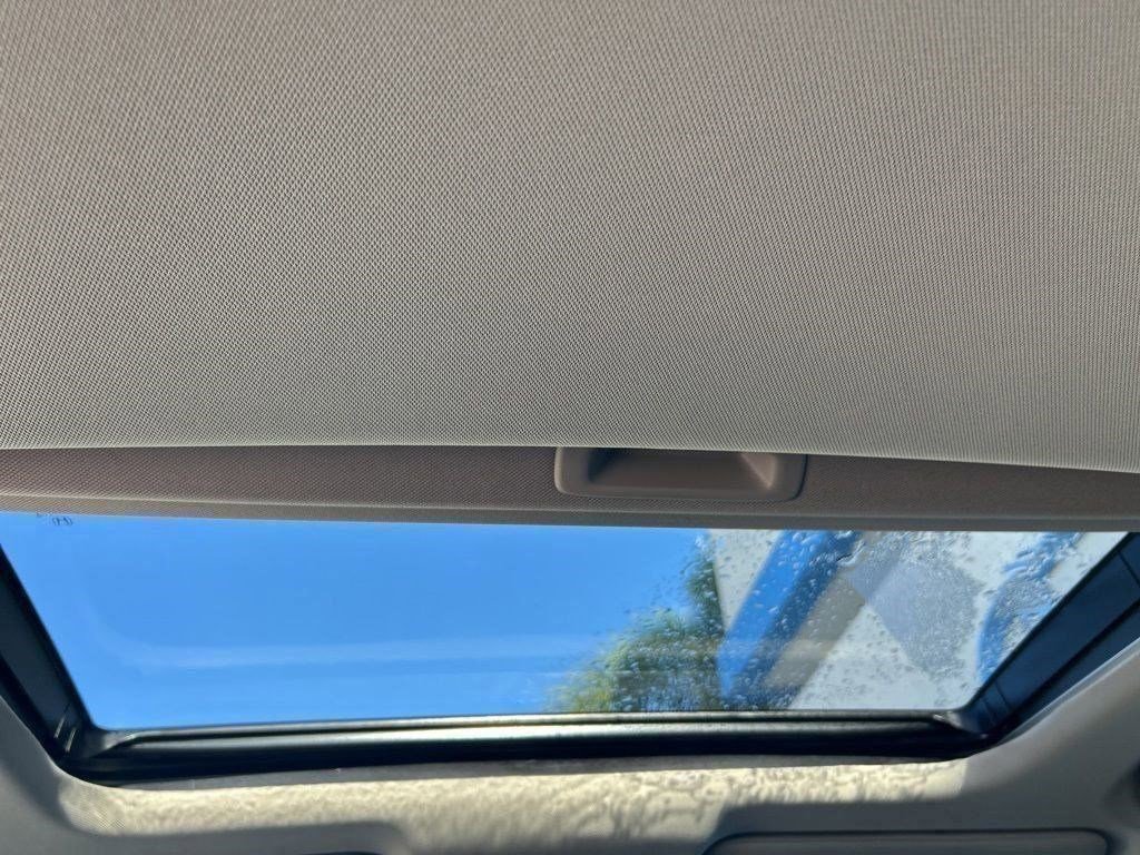 Used 2024 Honda Accord EX image 9