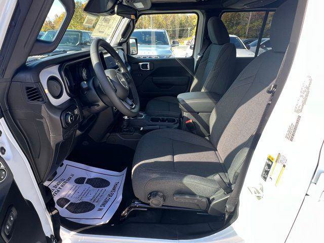 New 2026 Jeep Wrangler Unlimited Sport AWD/4WD image 11