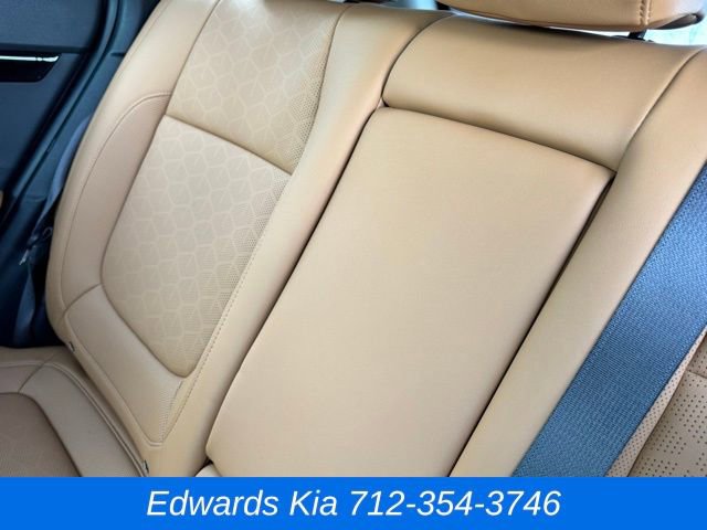 Used 2024 Kia Seltos EX image 15