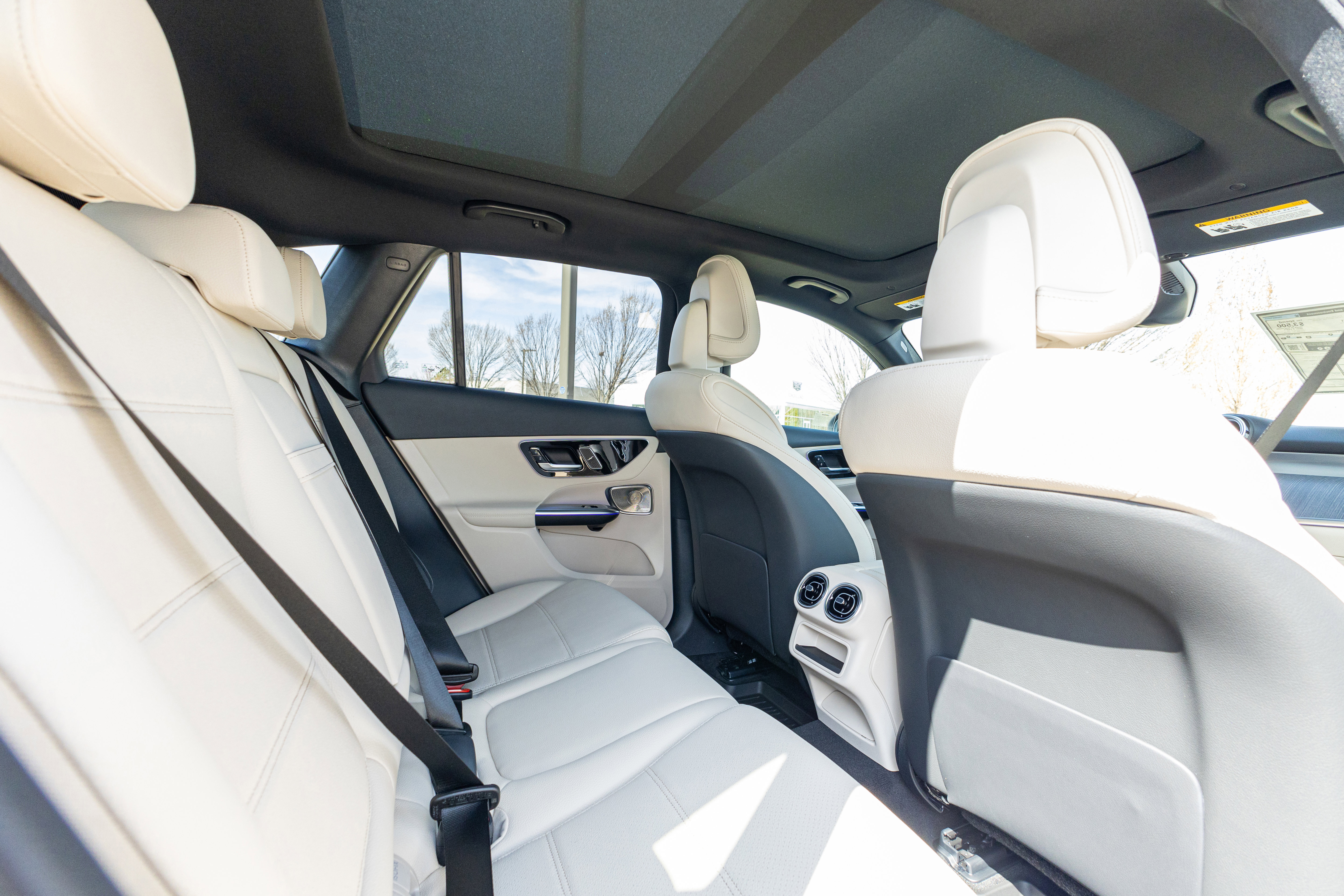 New 2026 Mercedes-Benz GLC 300 4MATIC image 29