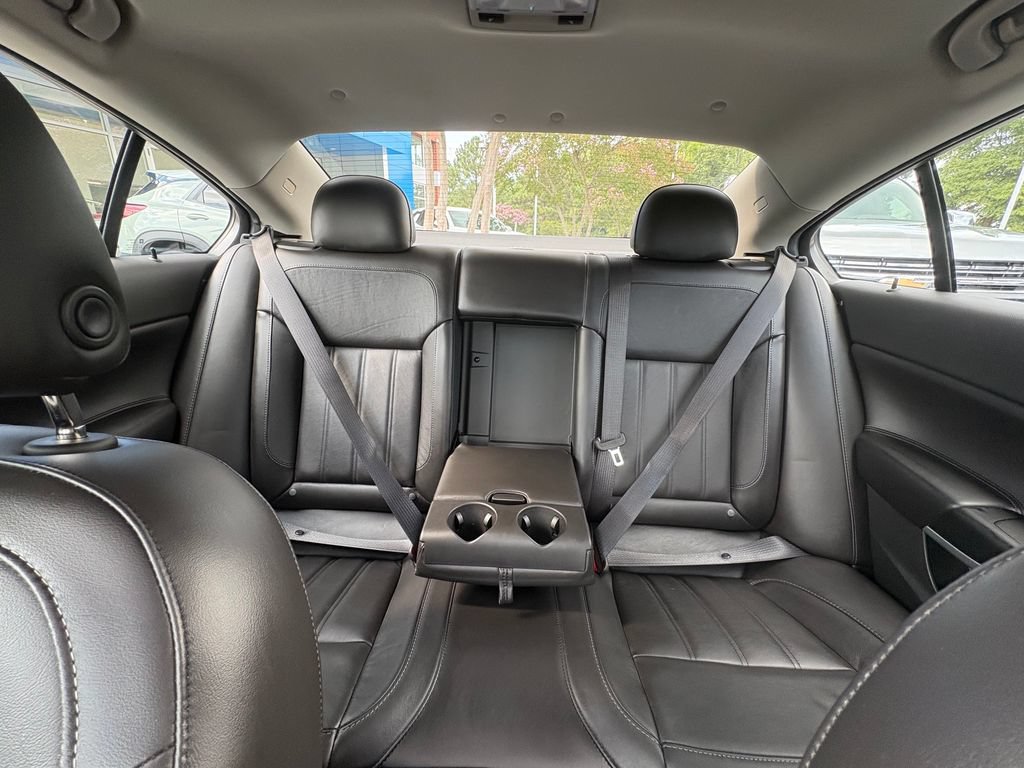 Used 2017 Buick Regal Sport Touring FWD image 13
