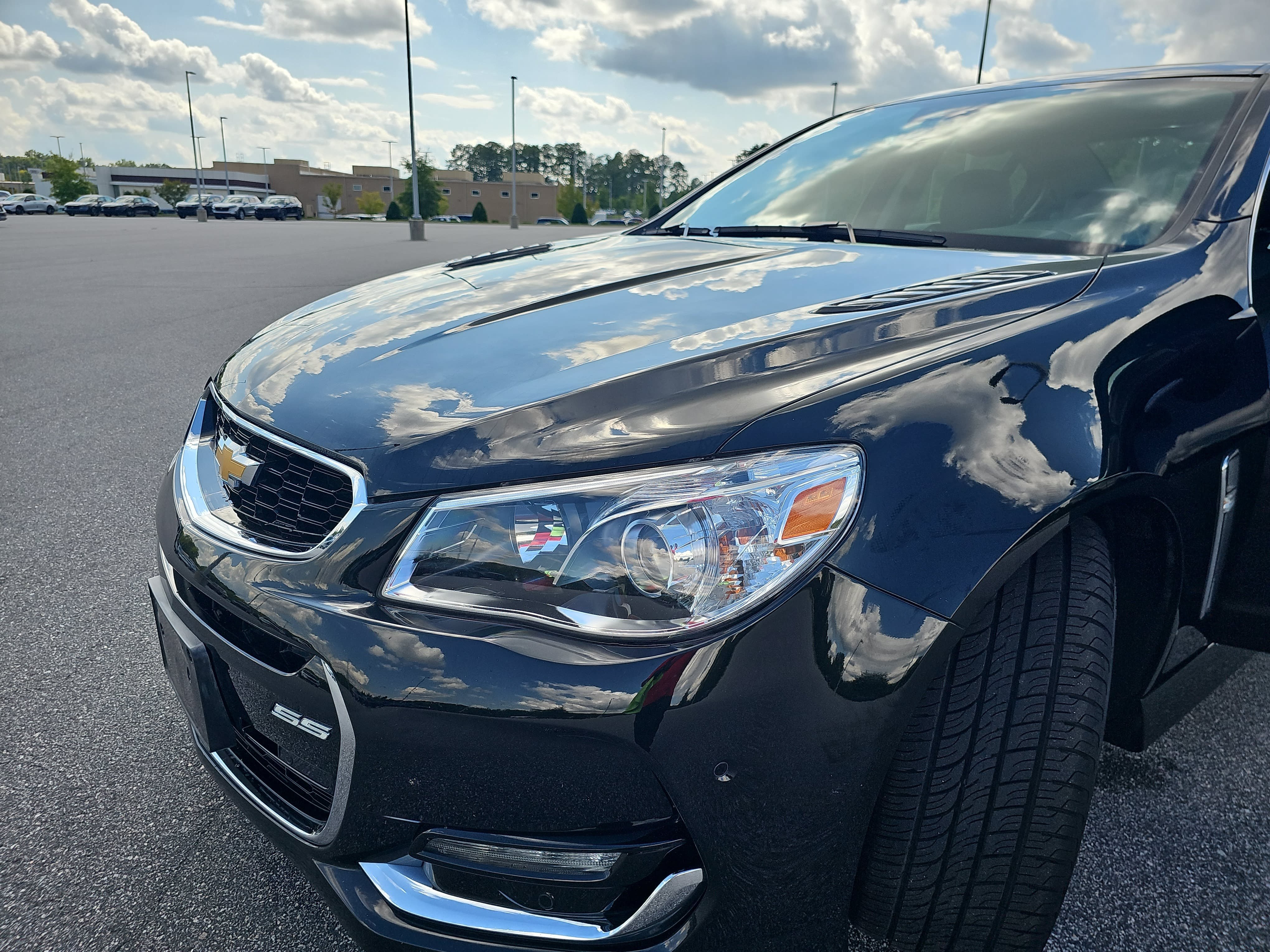 Used 2016 Chevrolet SS RWD image 32
