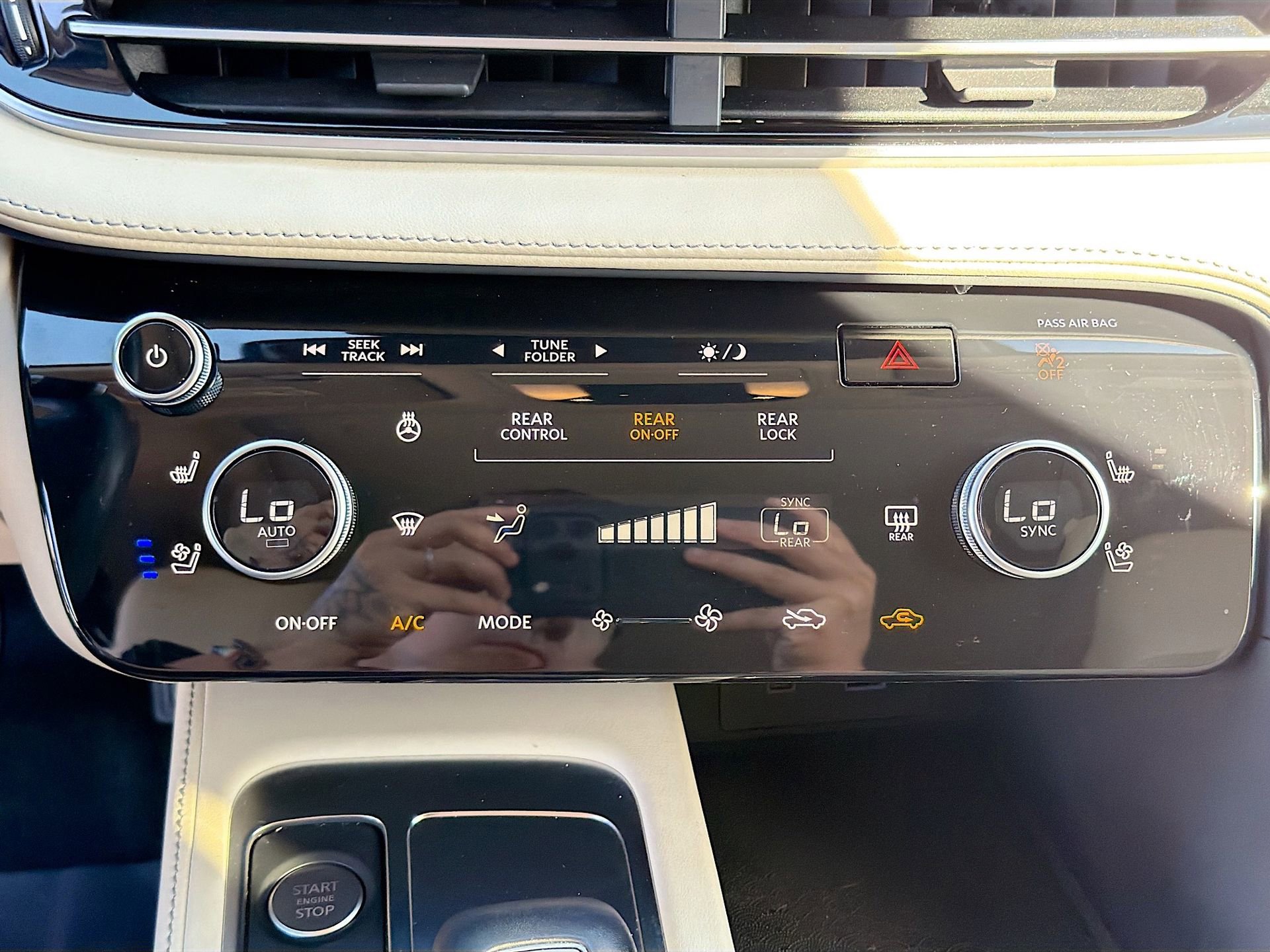 Used 2022 INFINITI QX60 Luxe w/ Cargo Package image 37