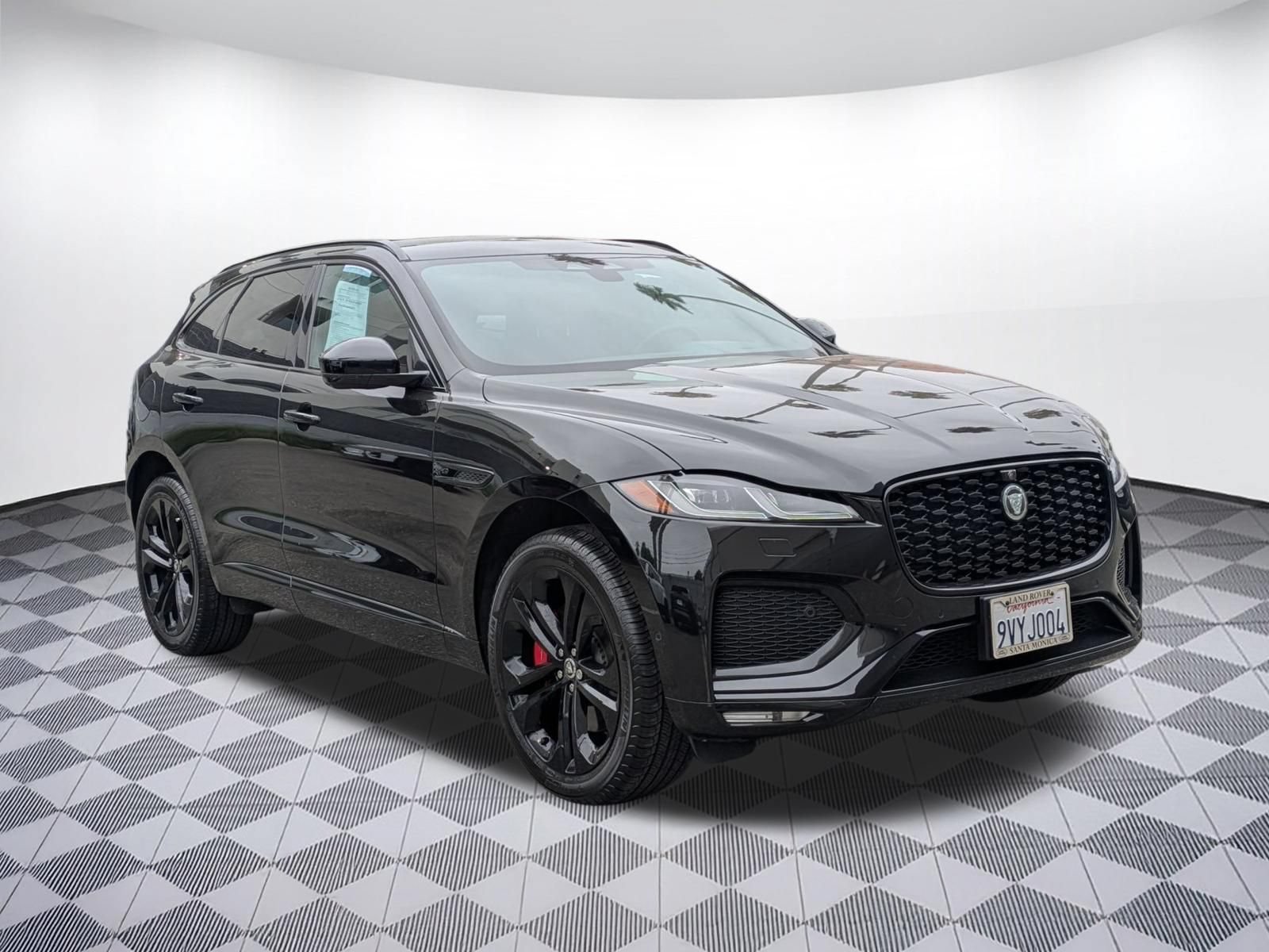 Used 2026 Jaguar F-PACE R-Dynamic S AWD/4WD image 7