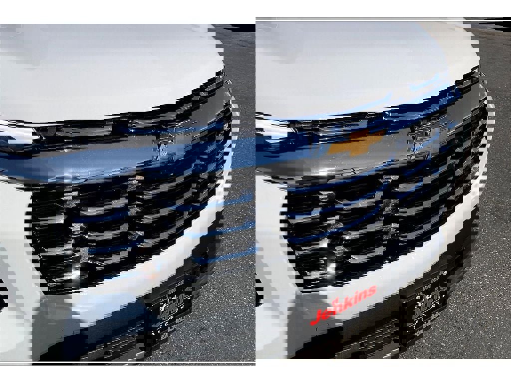 Used 2025 Chevrolet Equinox LT image 29